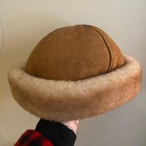 Bick Vintage Sheepskin and Shearling Bucket Hat Tan